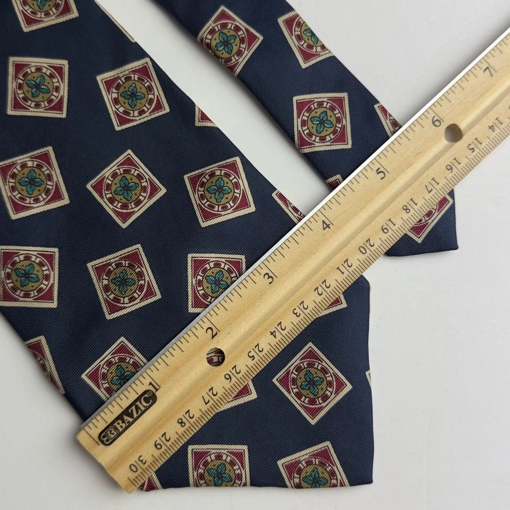 Chaps Ralph Lauren Men Navy Blue Geometric Medallion Cotton Silk Mogador Tie USA